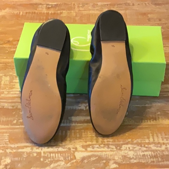 Sam Edelman Felicia Flat - Picture 2 of 10